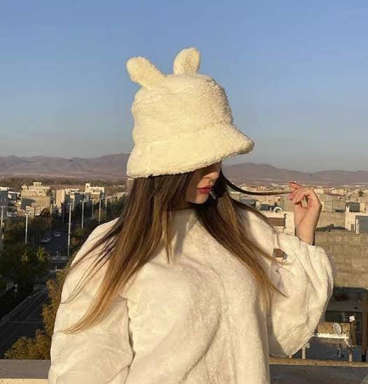  عکس دختر با کلاه زمستانی