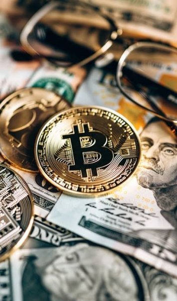  دانلود عکس بیت کوین با کیفیت