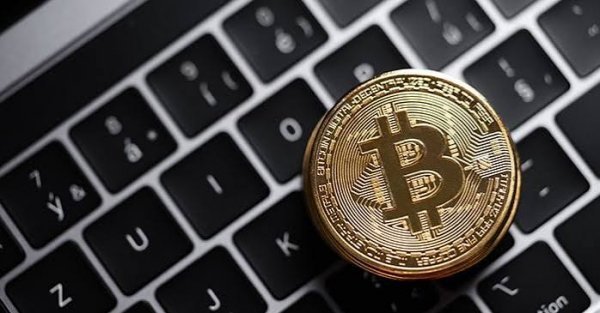  دانلود عکس بیت کوین با کیفیت