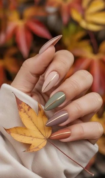  طرح ناخن پاییزی مینیمال