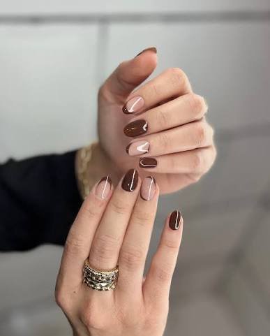  طرح ناخن پاییزی مینیمال