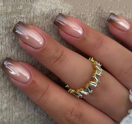  طرح ناخن پاییزی فرنچ