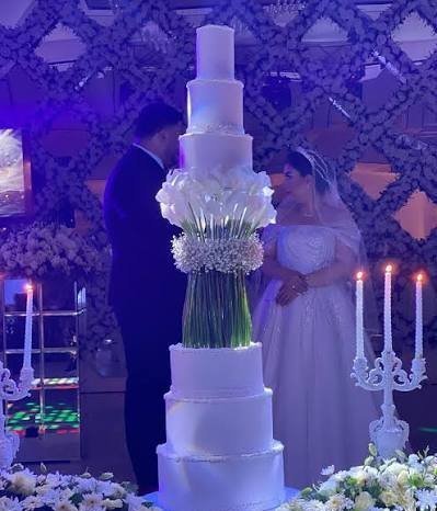  عکس کیک عروسی شیک و لاکچری