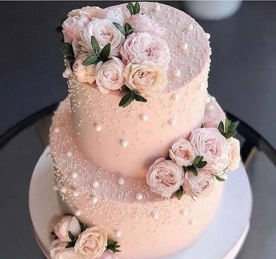  عکس کیک چند طبقه با تزئین گل برای عروسی