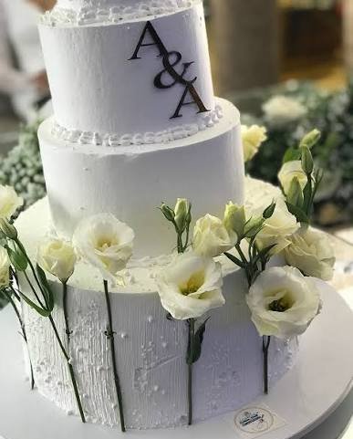  عکس کیک چند طبقه با تزئین گل برای عروسی