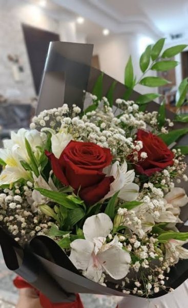  عکس پروفایل دسته گل زیبا برای واتساپ