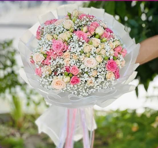 دسته گل عروس رز مینیاتوری