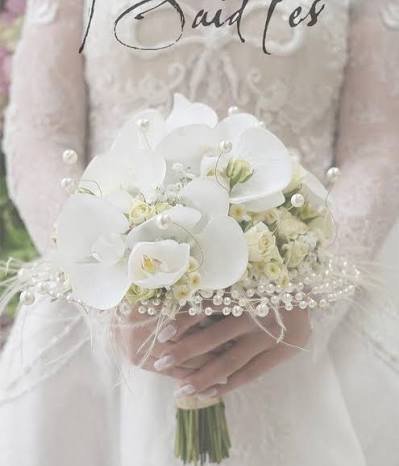  دسته گل عروس رز مینیاتوری