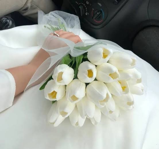 دسته گل عروس اروپایی