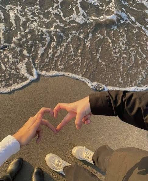  عکس دخترانه قلبی با کیفیت