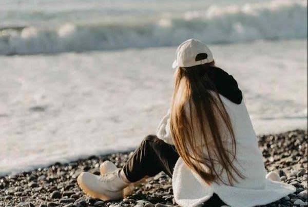  عکس پروفایل دخترونه شیک در کنار دریا
