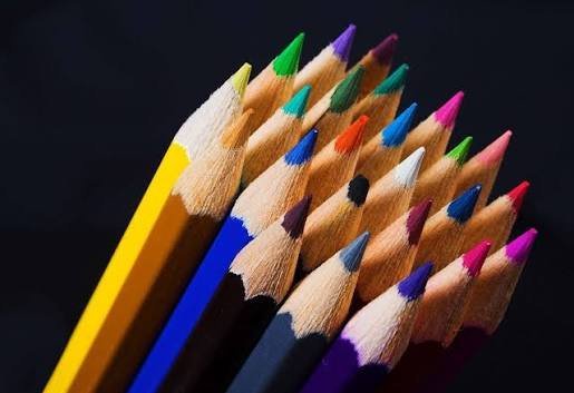  عکس پس زمینه مداد رنگی با کیفیت عالی