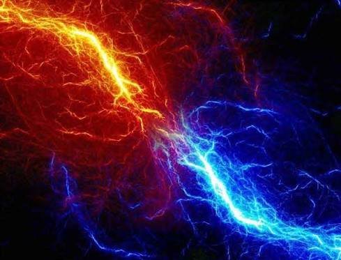  عکس رعد و برق قرمز برای پروفایل