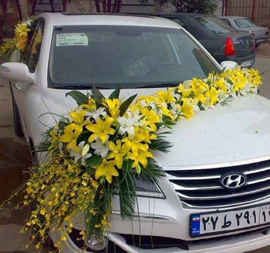  گل ارایی ماشین عروس ساده و شیک