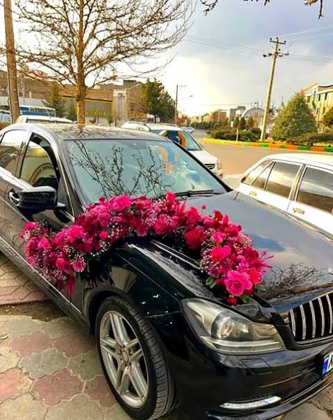  گل ارایی ماشین عروس ساده و شیک