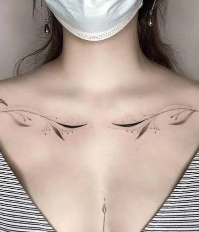  عکس طرح خالکوبی ساده دخترانه روی ترقوه