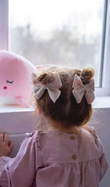  عکس دختر بچه با مدل موهای عروسکی کیوت