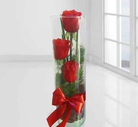  عکس دسته گل رز داخل گلدان شیشه ای با کیفیت عالی