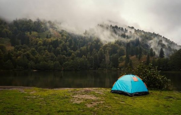  عکس جاده بارانی با کیفیت بالا مناسب دسکتاپ