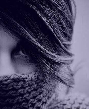  والپیپر جدید دختر غمگین و تنها برای گوشی
