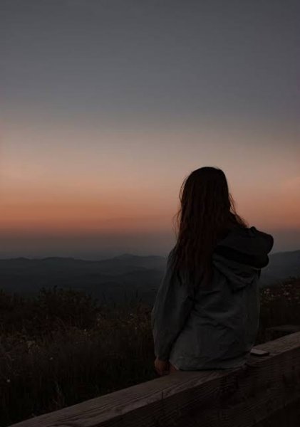  والپیپر جدید دختر غمگین و تنها برای گوشی