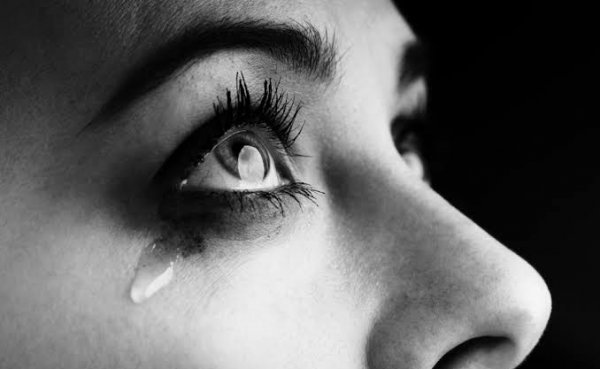 عکس چشم گریه دختر فیک