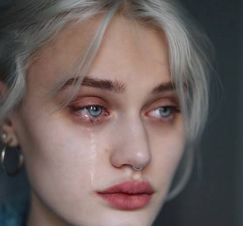  عکس چشم گریه دختر فیک