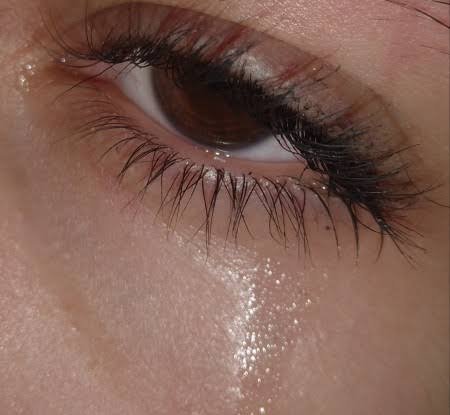  عکس چشم گریه دختر فیک