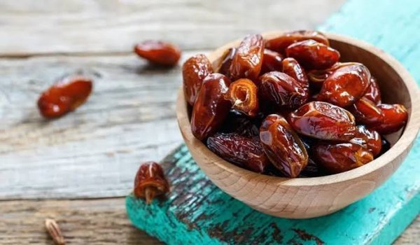  عکس میوه خوشمزه و شیرین خرما