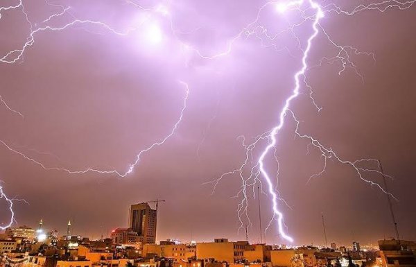  عکس رعد و برق زیبا در آسمان