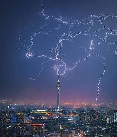  عکس رعد و برق زیبا در آسمان