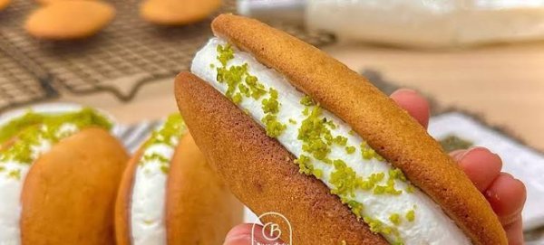 اسم انواع شیرینی تر با عکس