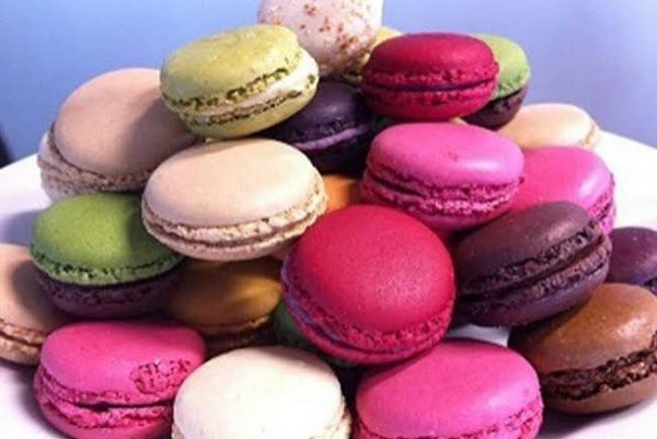  عکس شیرینی های صورتی کیوت