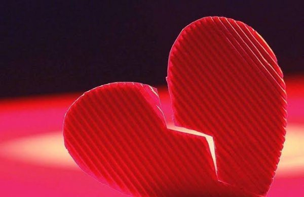  پروفایل عکس قلب شکسته پسر