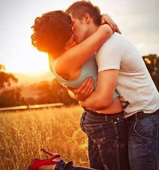  عکس عاشقانه دونفره لب به لب