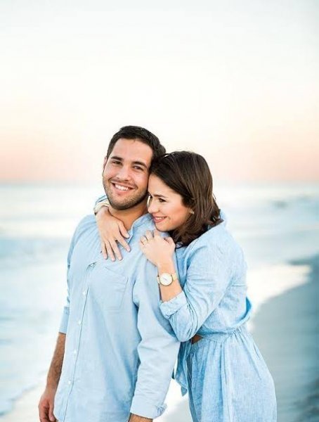  دونفره ژست عکس لب دریا اینستاگرام