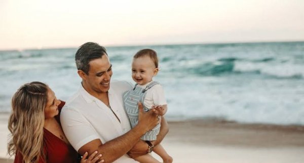  ژست عکس کنار دریا دونفره دخترانه