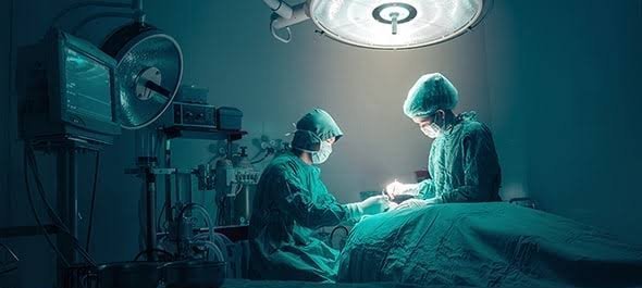  عکس در اتاق عمل جراحی