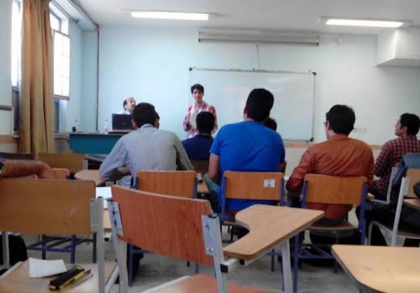  عکس کلاس دانشگاه فیک