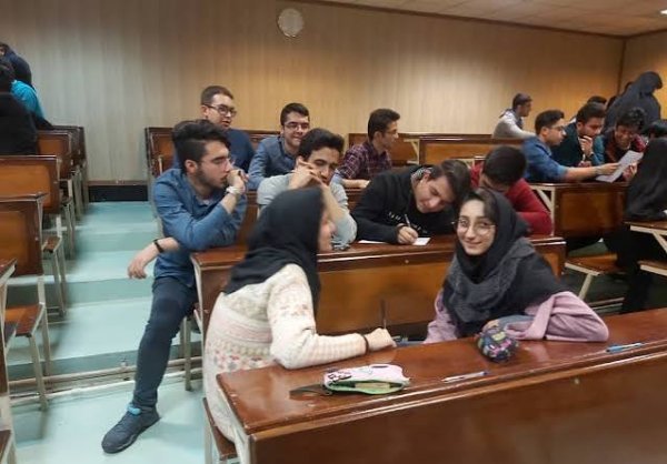  عکس کلاس دانشگاه فیک