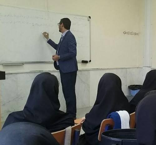  عکس کلاس دانشگاه فیک
