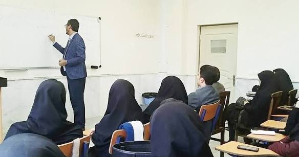  عکس کلاس دانشگاه فیک