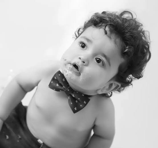  عکس مینیمال از پسر بچه