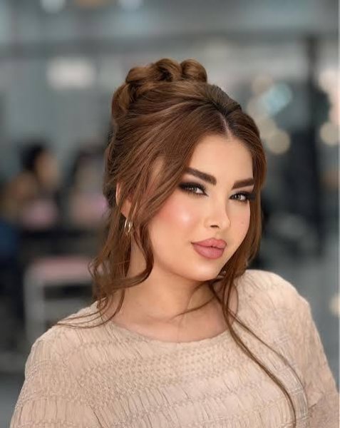  عکس دختر جوان با مدل موهای خاص و خفن
