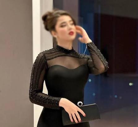  لباس مجلسی سنگ دوزی شده مشکی کوتاه