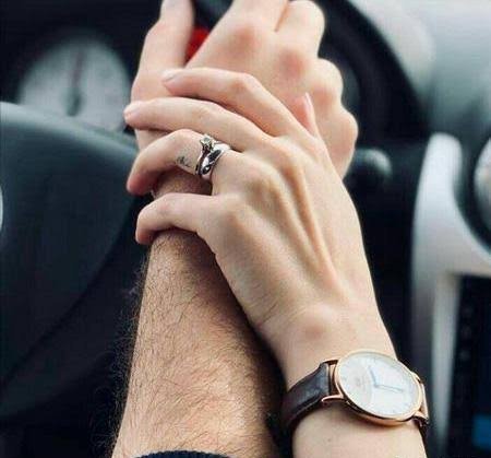  عکس دست عاشقانه طبیعی