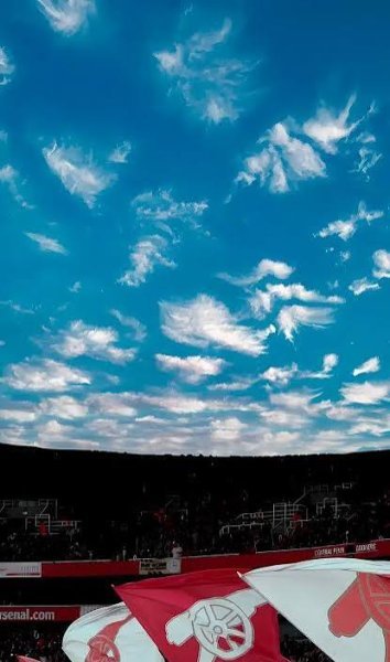  تم آرسنال برای گوشی اندروید