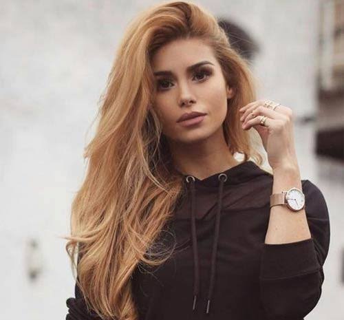  عکس مدل زن با موهای بلوند و چهره زیبا
