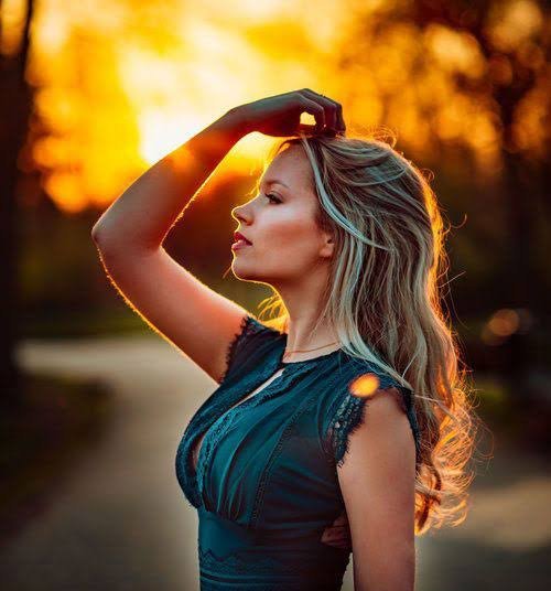  عکس پرتره زن
