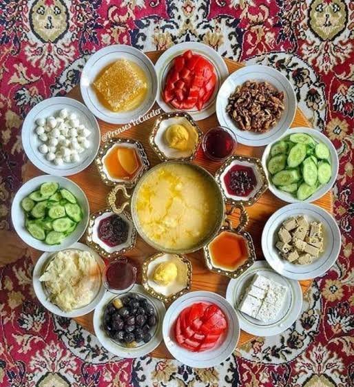 عکس صبحانه سالم و خوشمزه با کیفیت بالا